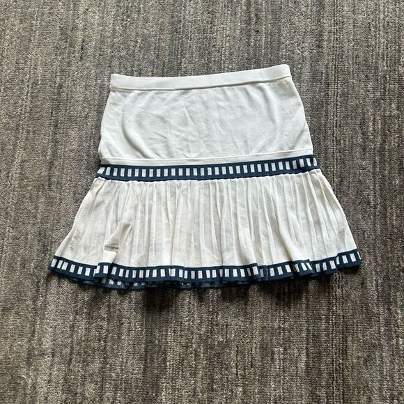 White Pleated Jersey L’Etoile Skirt, size small - Picture 2 of 7